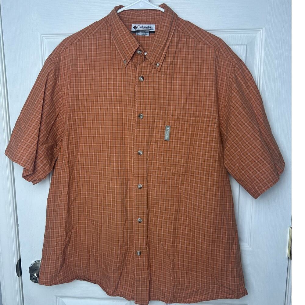 Columbia Men's Button Up Short Sleeve Chest Pocket Orange Size XL
